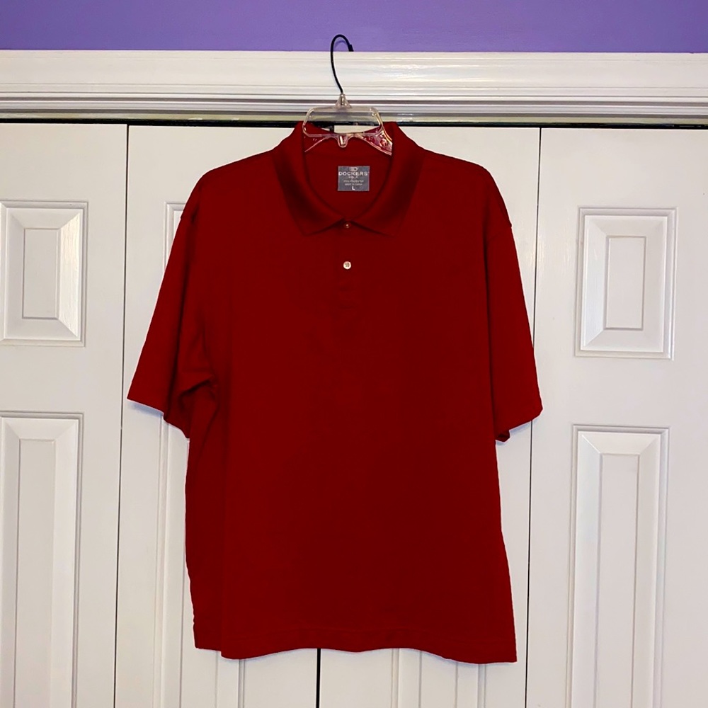 Red men’s golf polo, like new, size large